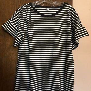 Black/white striped flutter sleeve dress.